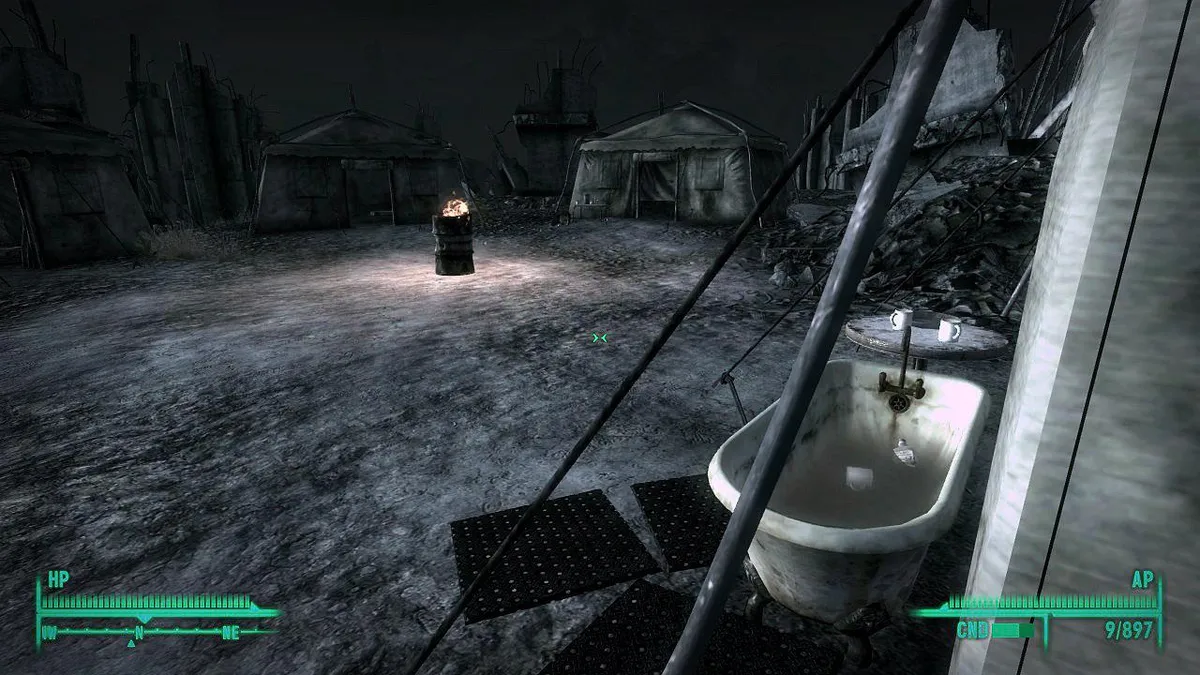 Fort Bannister Shitter