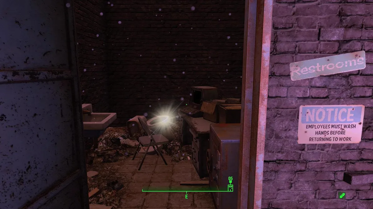 Fallout 4 Swiss Army Cubicle - highlighted