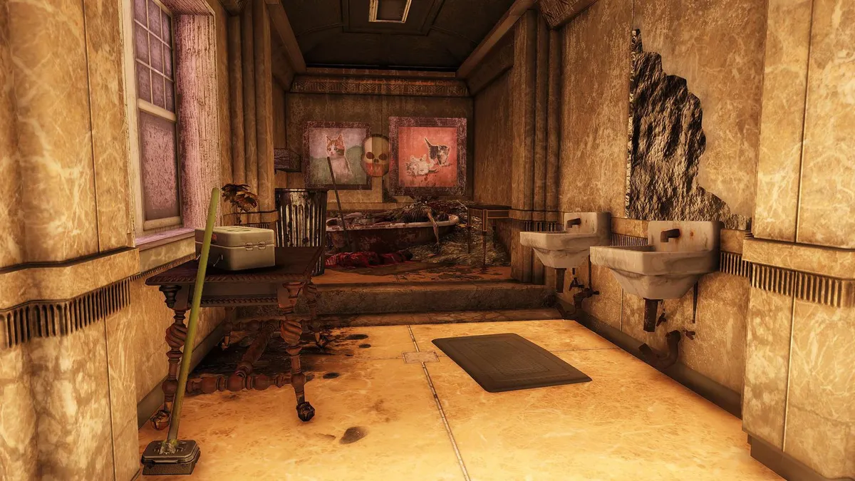 Bolton Greens Gondola Shitter