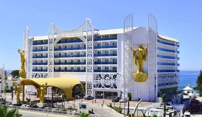 Turkey's Azura Deluxe Resort