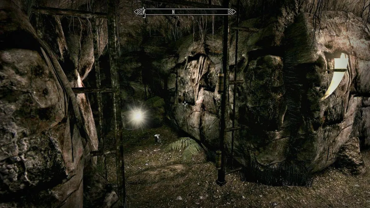 Cidhna Mine Prison Shitter - highlighted